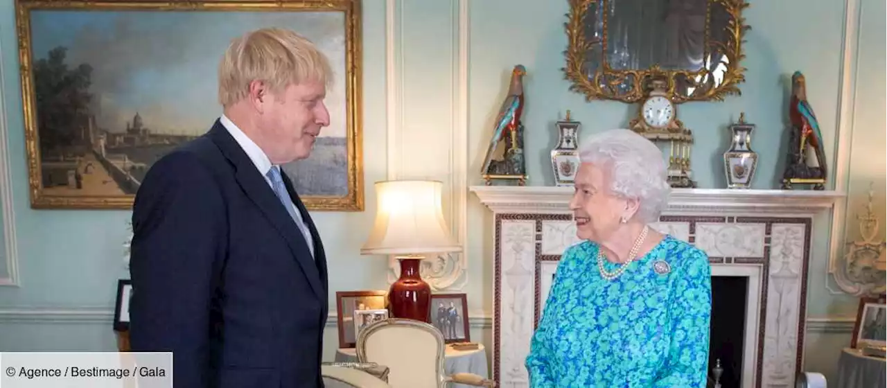 Mort d’Elizabeth II : Boris Johnson raconte les derniers jours de la reine - Gala