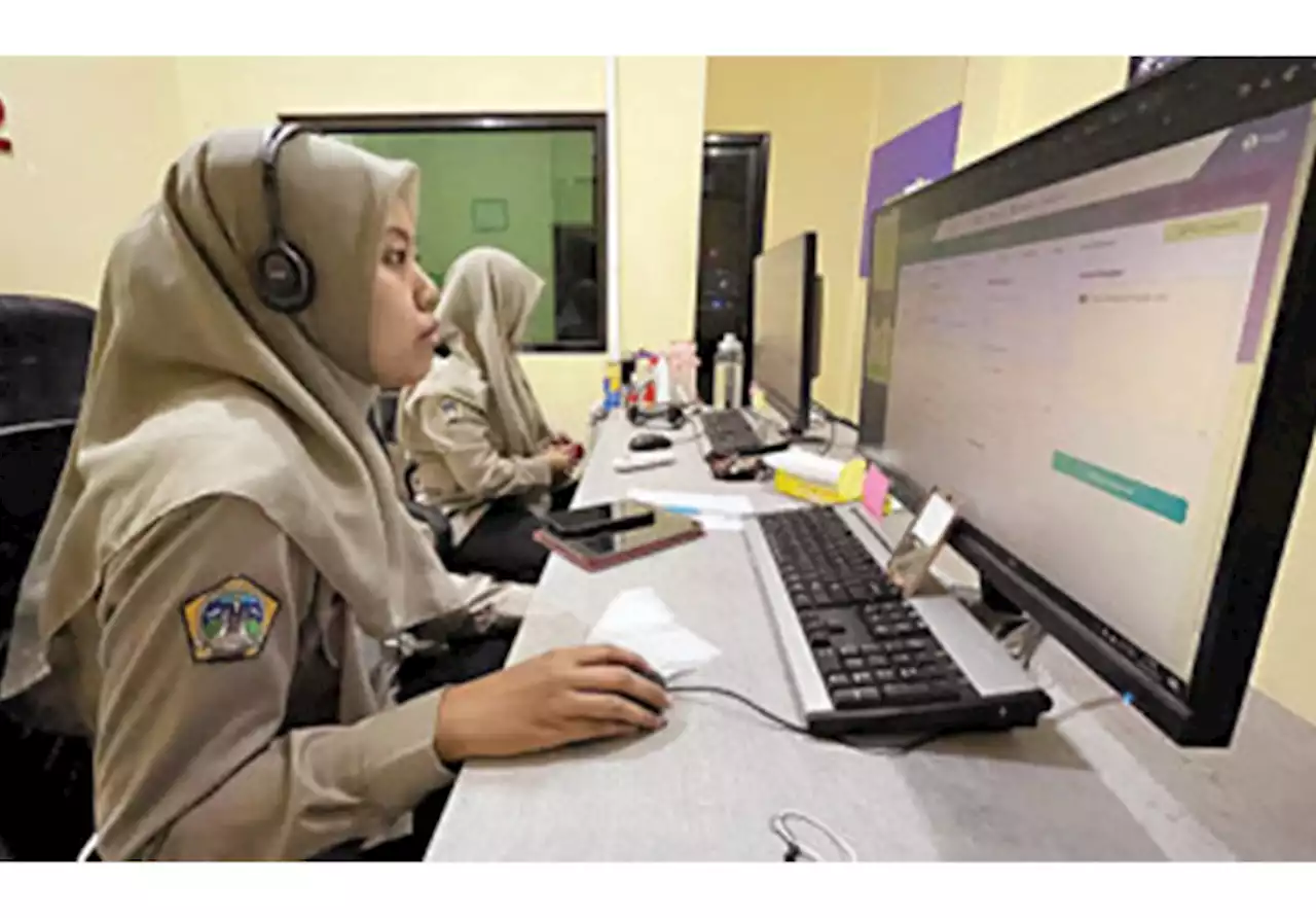 Penjaga Call Center 112 Gresik Setiap Hari Terima Telepon Iseng