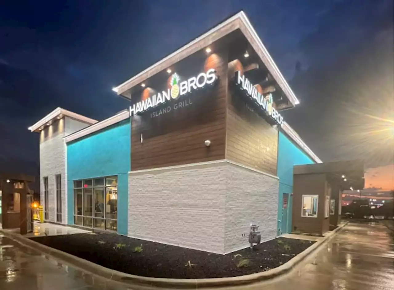 Hawaiian Bros. opening first San Antonio-area location, offering giveaways in grand opening