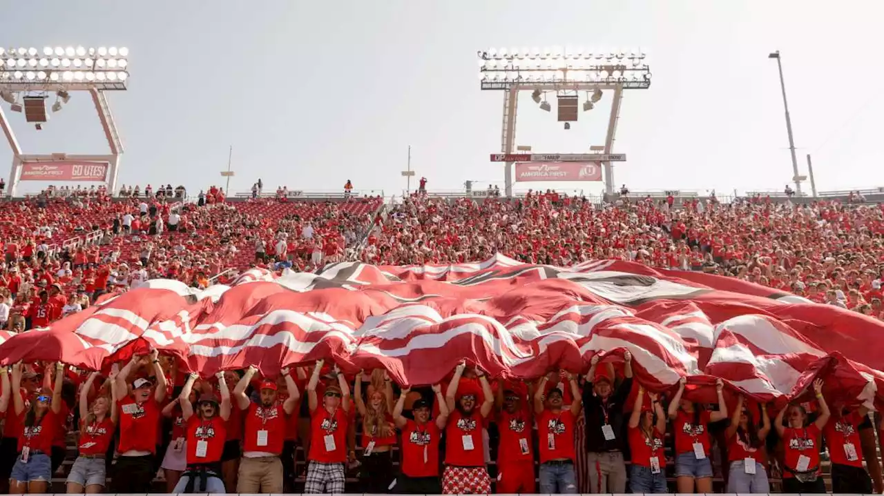 Female students wore body paint in lieu of tops to Utah football game