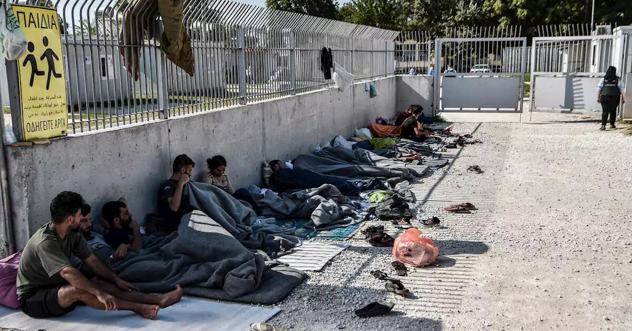 «La Grèce vit une érosion de la démocratie libérale»