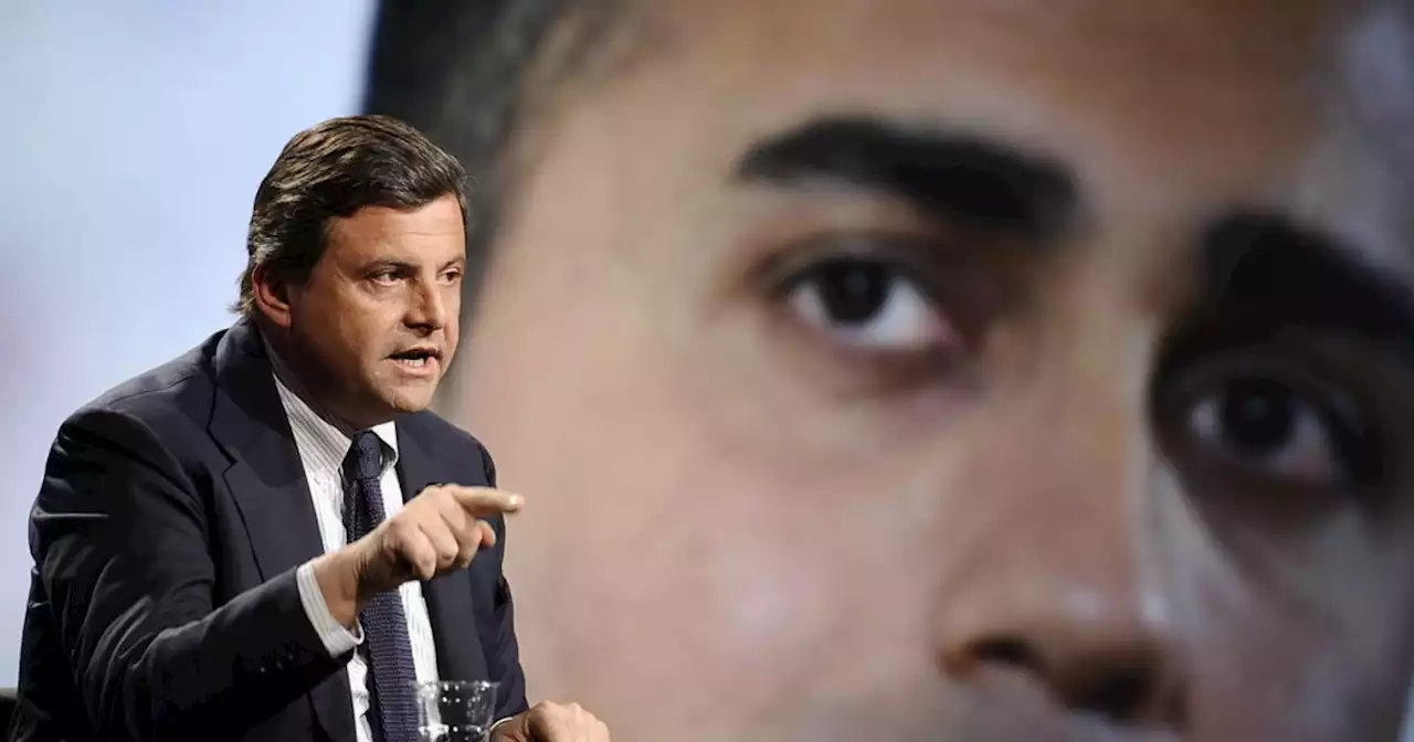 Luigi Di Maio, rissa con Carlo Calenda: 'Bibitaro? Vergognati'