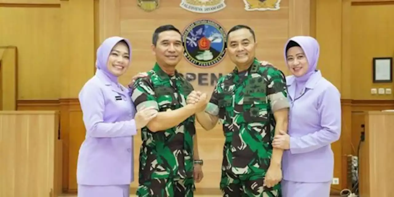 Jenderal Andika Perkasa Lantik Laksma Kisdiyanto sebagai Kapuspen TNI | merdeka.com