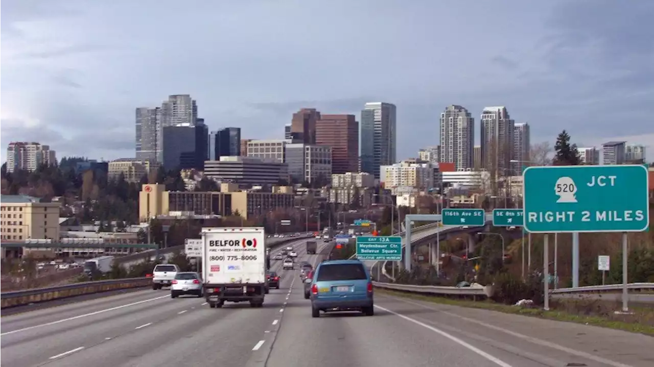 WSDOT closes parts of I-405 this weekend to repair '15-foot-deep sinkhole'