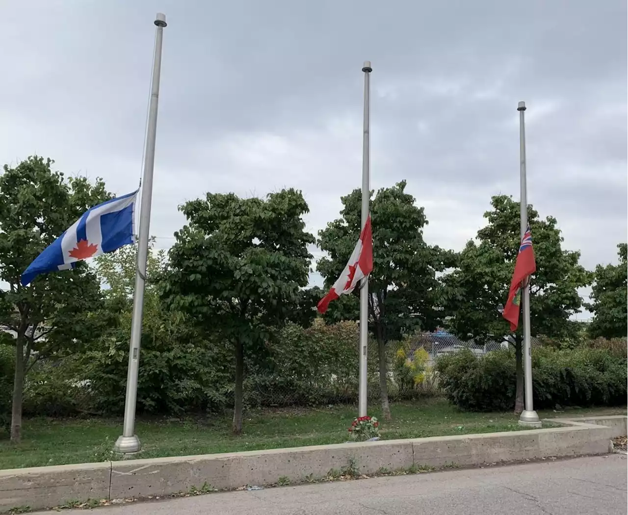 Toronto Police brass, mayor pay tribute to slain Const. Andrew Hong