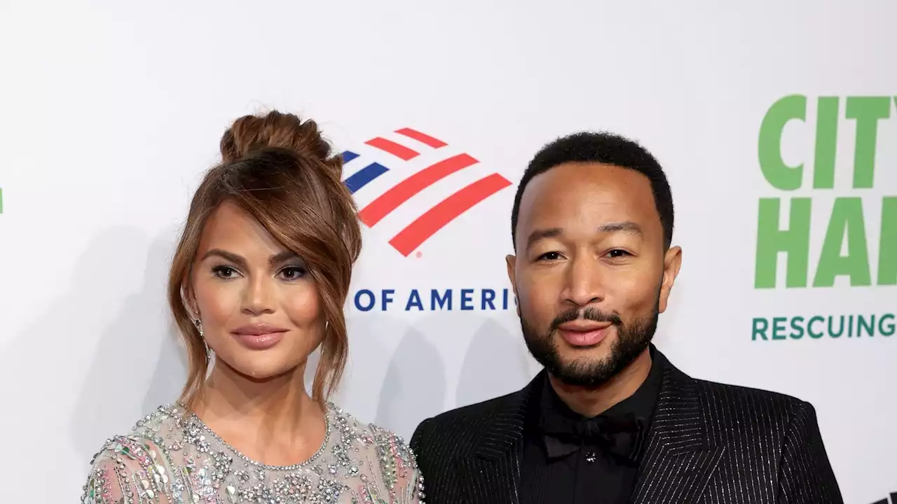 Chrissy Teigen wieder schwanger: Wie fühlt sich John Legend?