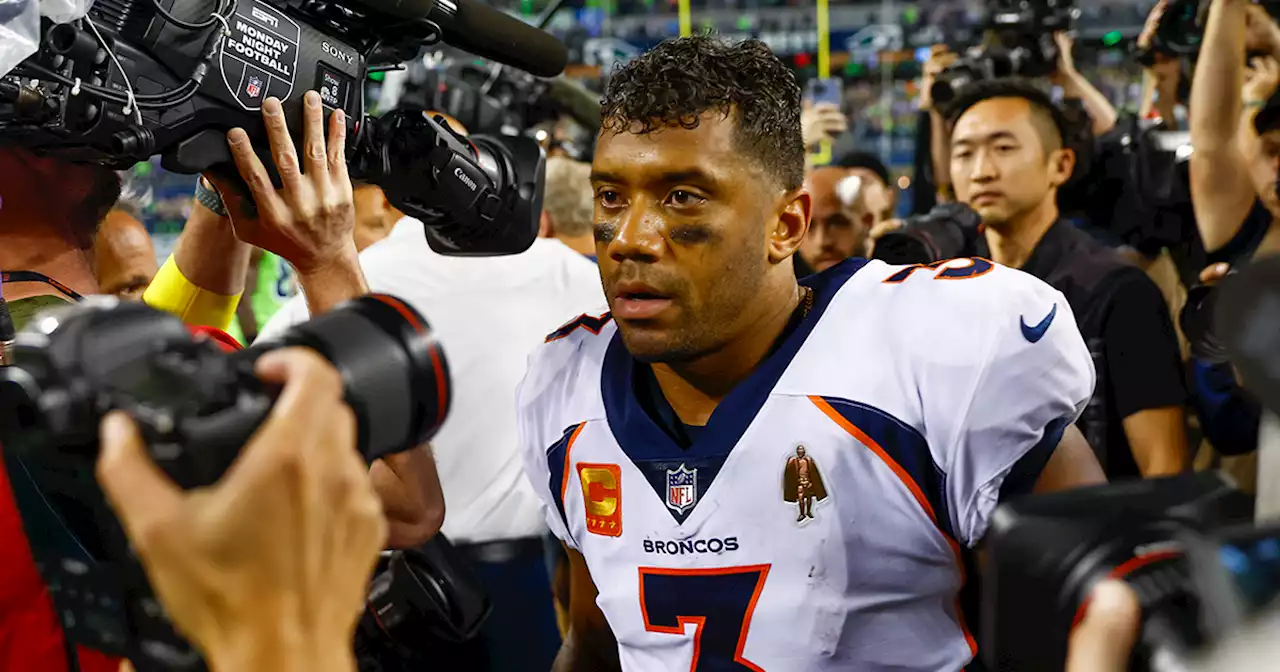 NFL World Reacts to Broncos’ Wild Game-Losing Decision in Seattle