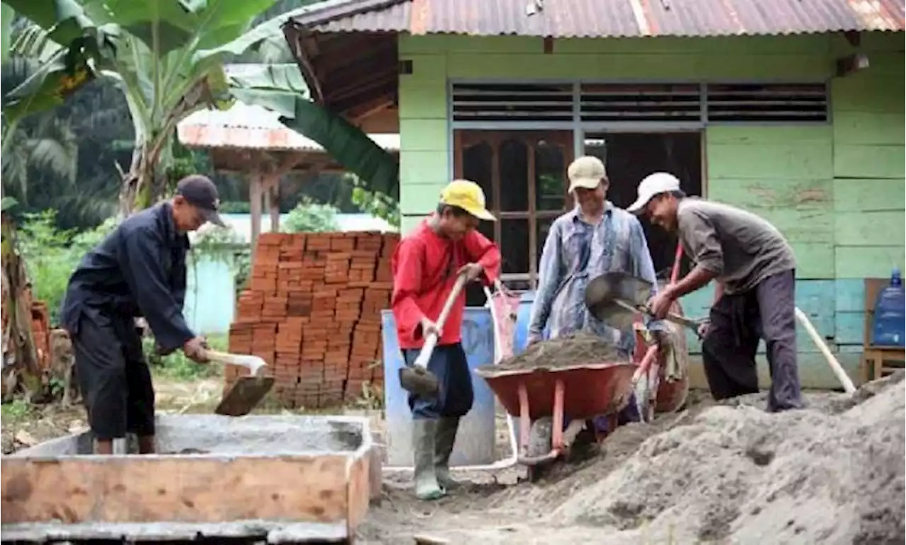 2 Tahun Program Padat Karya Tunai Jokowi, Bakal Serap 2,8 juta Tenaga Kerja