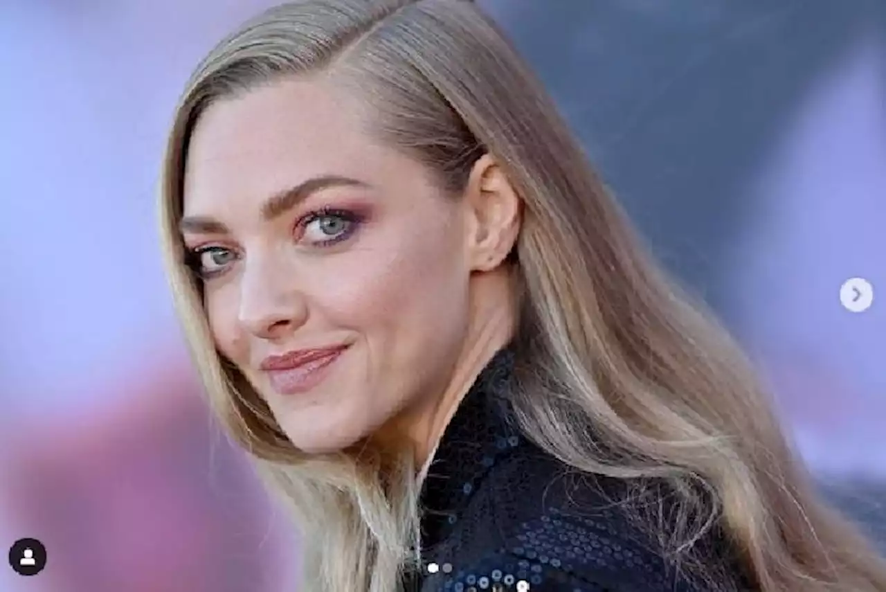 Ungkapan Bahagia Amanda Seyfried Meraih Emmy Awards Kali Pertama