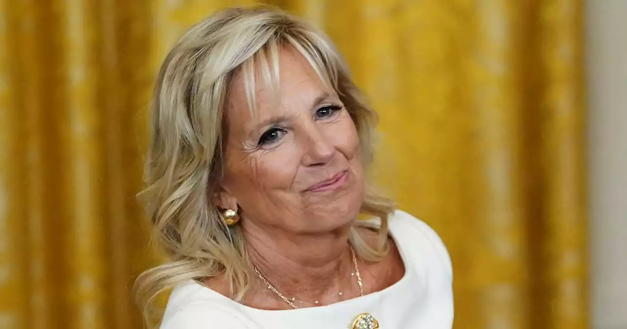 Jill Biden surprises Tennessee teachers with newly renovated lounge