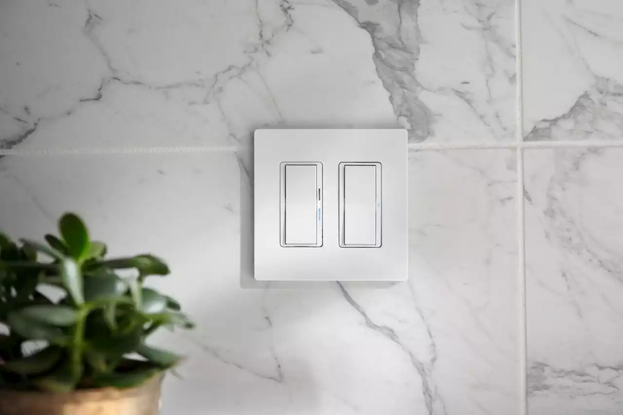 Lutron Caséta’s new smart switches are designed to fit with your existing switches