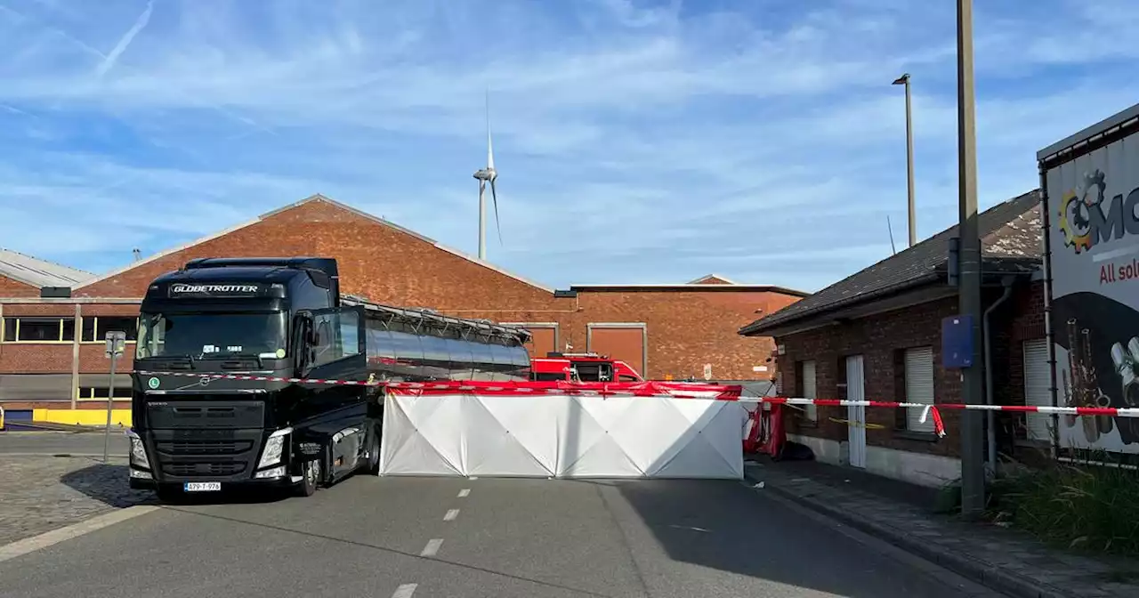 “Reanimatie kon niet meer baten”: Motorrijder overleden na ongeval in Antwerpse haven