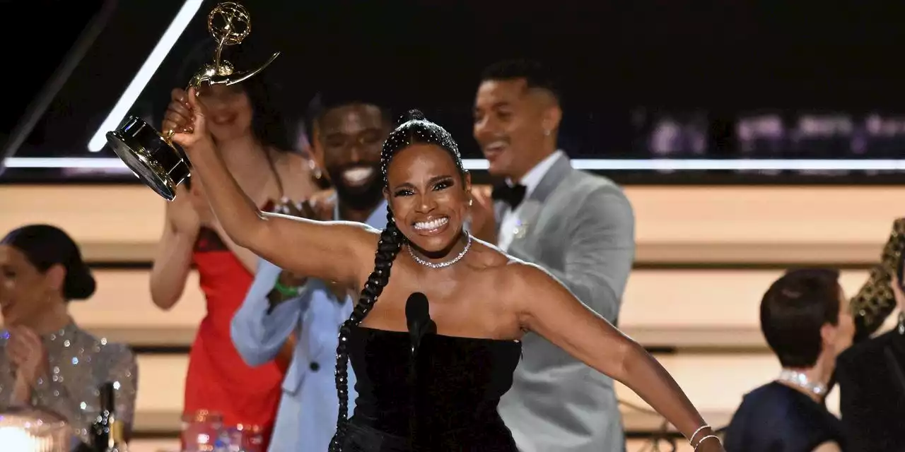 ‘Abbott Elementary’ Star Sheryl Lee Ralph Wins Best Supporting Actress in a Comedy Series