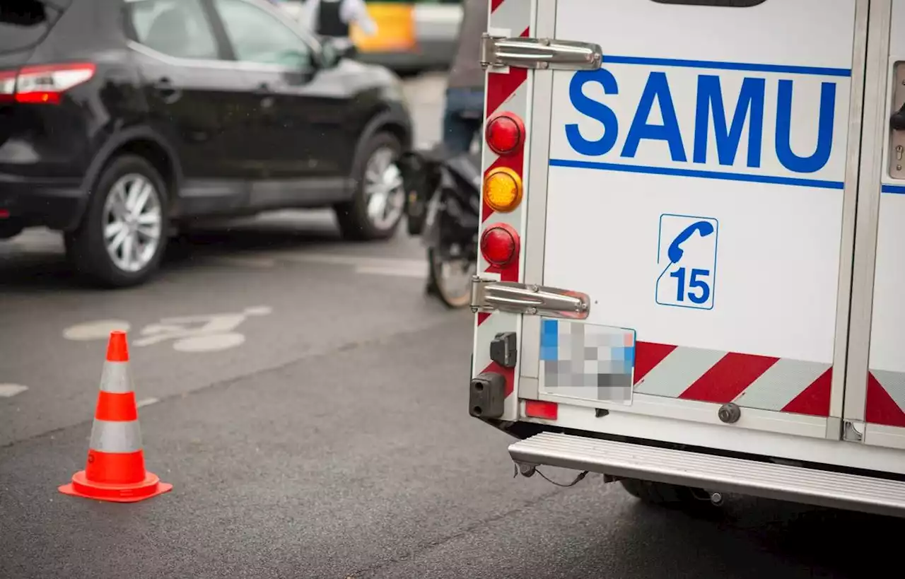 Un homme tente de s'immoler par le feu sur une route du Maine-et-Loire