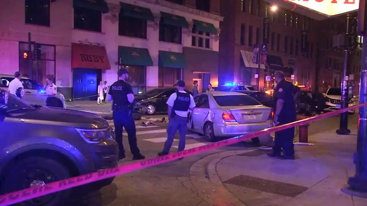 Driver hits 6 vehicles after fleeing CPD stop in River North; 2 injured