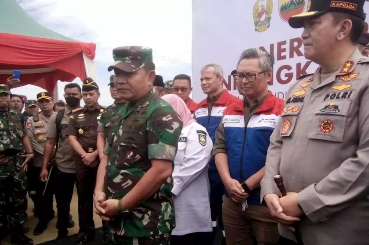 KASAD minta prajurit TNI hentikan protes ke Effendi Simbolon