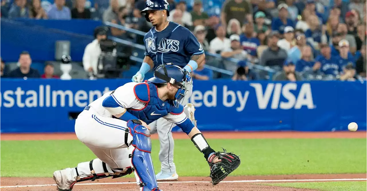 Jays Lose a Boring One, 4-2