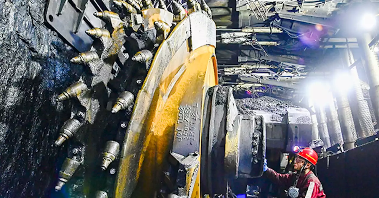 World's Worst Polluter China Debuts Rail Line to Feed Even More Coal in from Mongolia