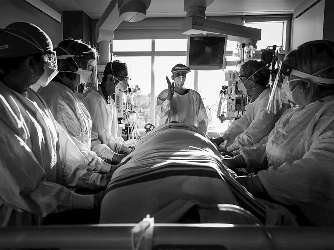 Calgary ER doctor captured COVID-19 in local hospitals in new photo book