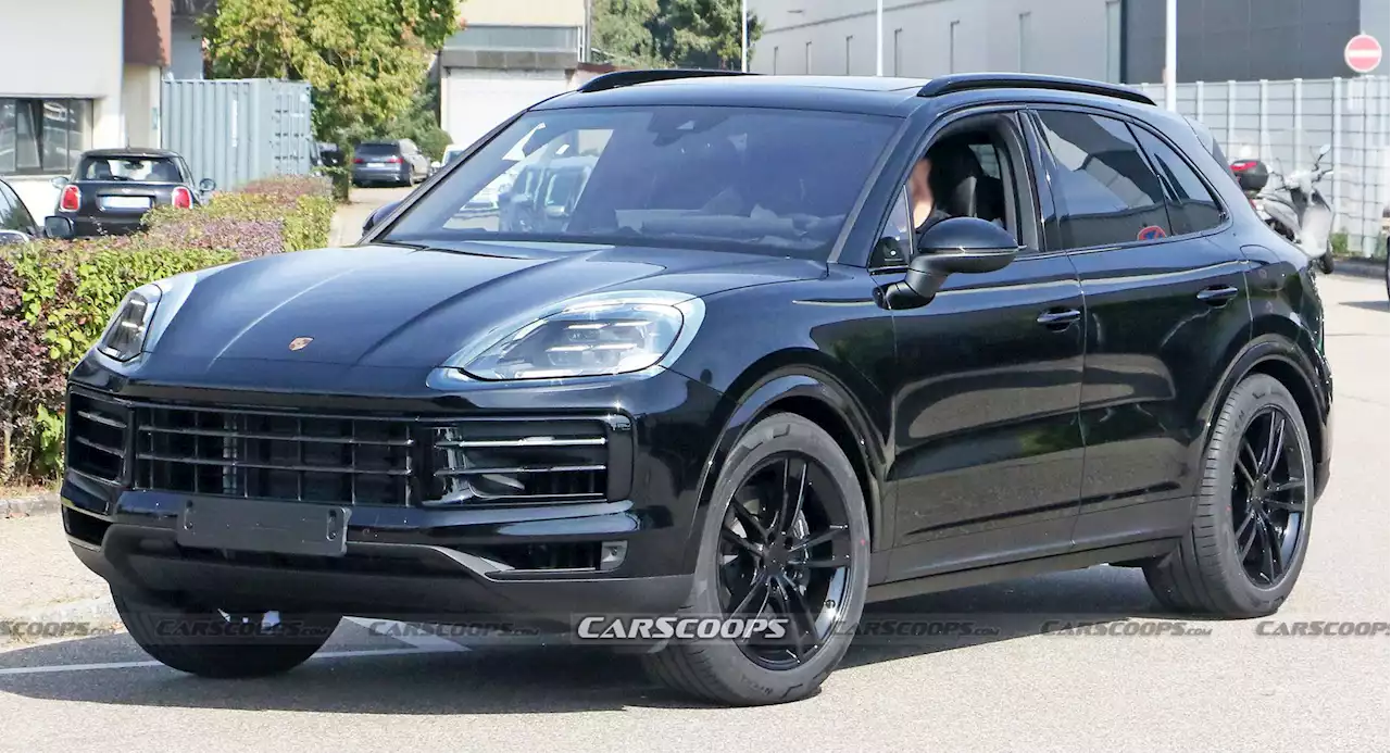 Facelifted Porsche Cayenne Ditches Nearly All Disguise As A Debut Seems Imminent | Carscoops