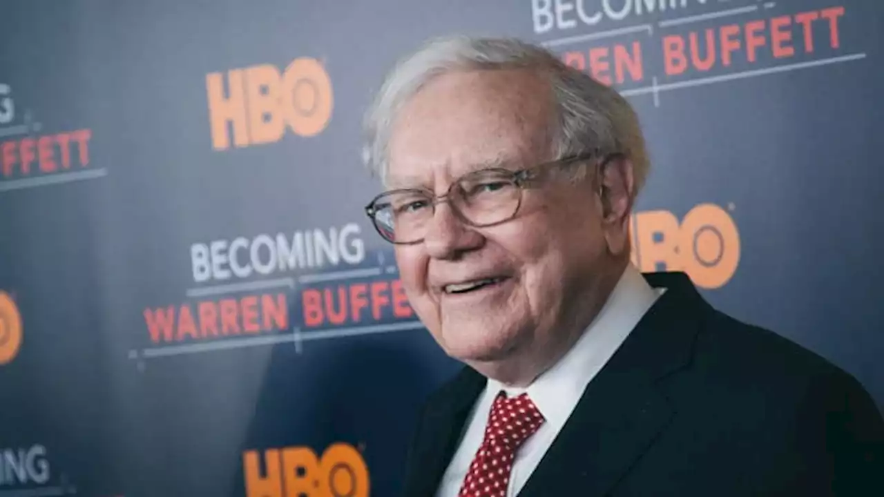 Here's why Warren Buffett has been so successful, 'Psychology of Money' author says