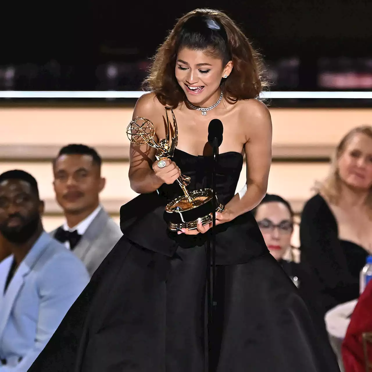 Zendaya’s Mom Reveals Why She Had to “Name Drop” to Sneak Up to Her Emmys Table - E! Online