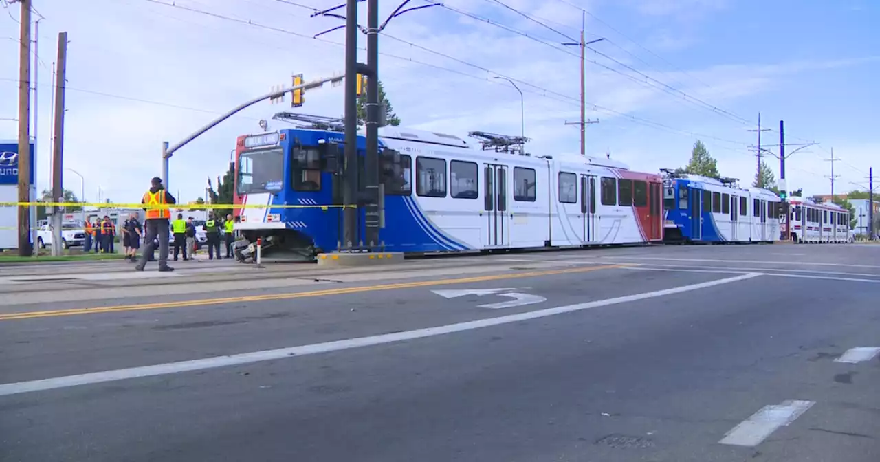 Driver dies after running red light, crashing into TRAX train in Salt Lake City