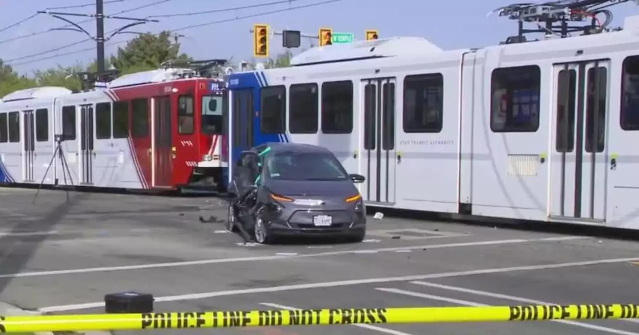 Uber passenger dies, driver in custody after crashing into TRAX train in SLC