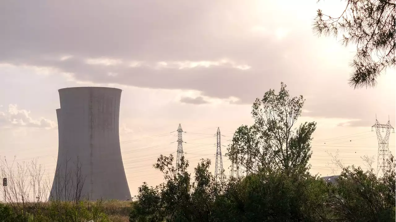 Crise de l'énergie : EDF promet que les centrales nucléaires à l'arrêt en France rouvriront cet hiver