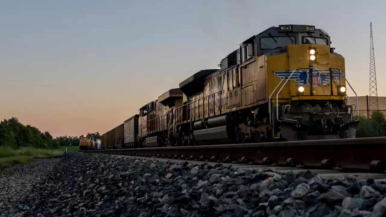 Rail Workers Authorize Strike That Could Upend Supply Chains