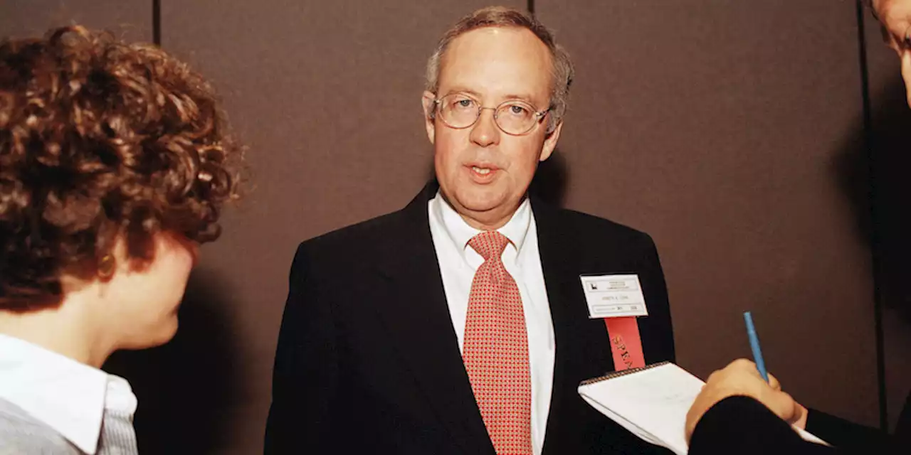 È morto Kenneth Starr, procuratore americano noto per aver guidato l'indagine che portò all'impeachment di Bill Clinton - Il Post