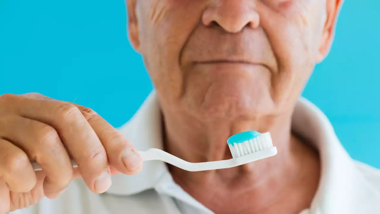 New research hints at a connection between poor oral health and dementia