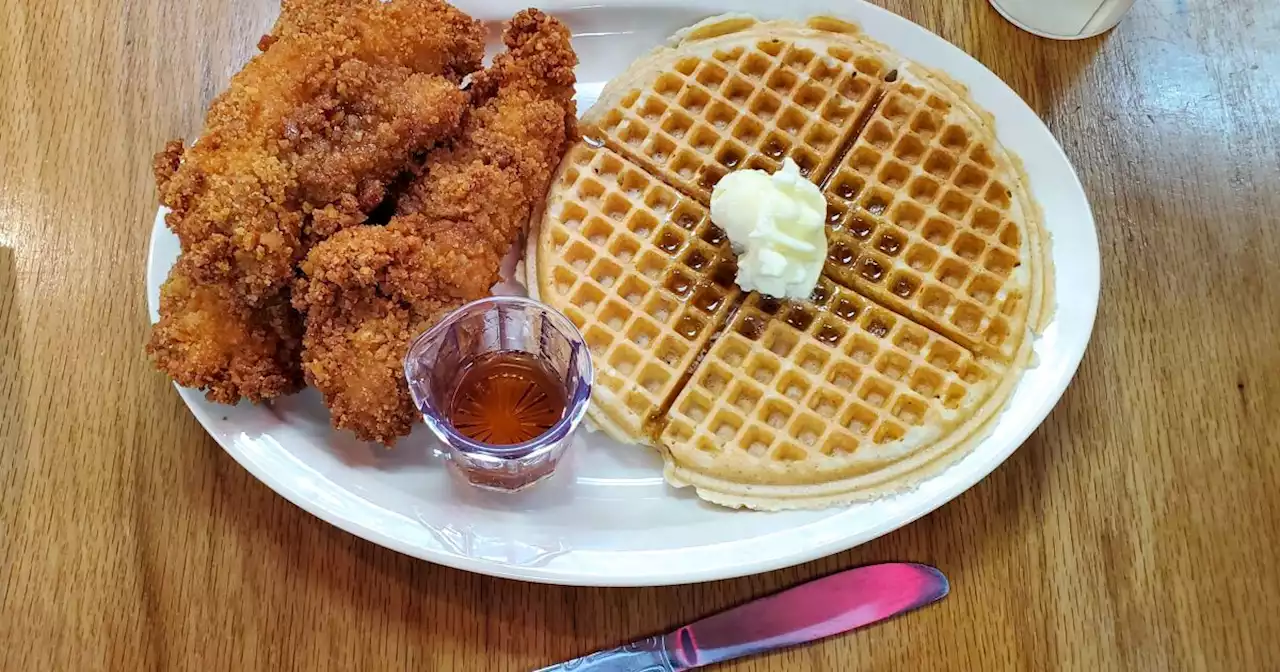 Commentary: Let's not demonize Roscoe's House of Chicken and Waffles after shooting of rapper PnB Rock