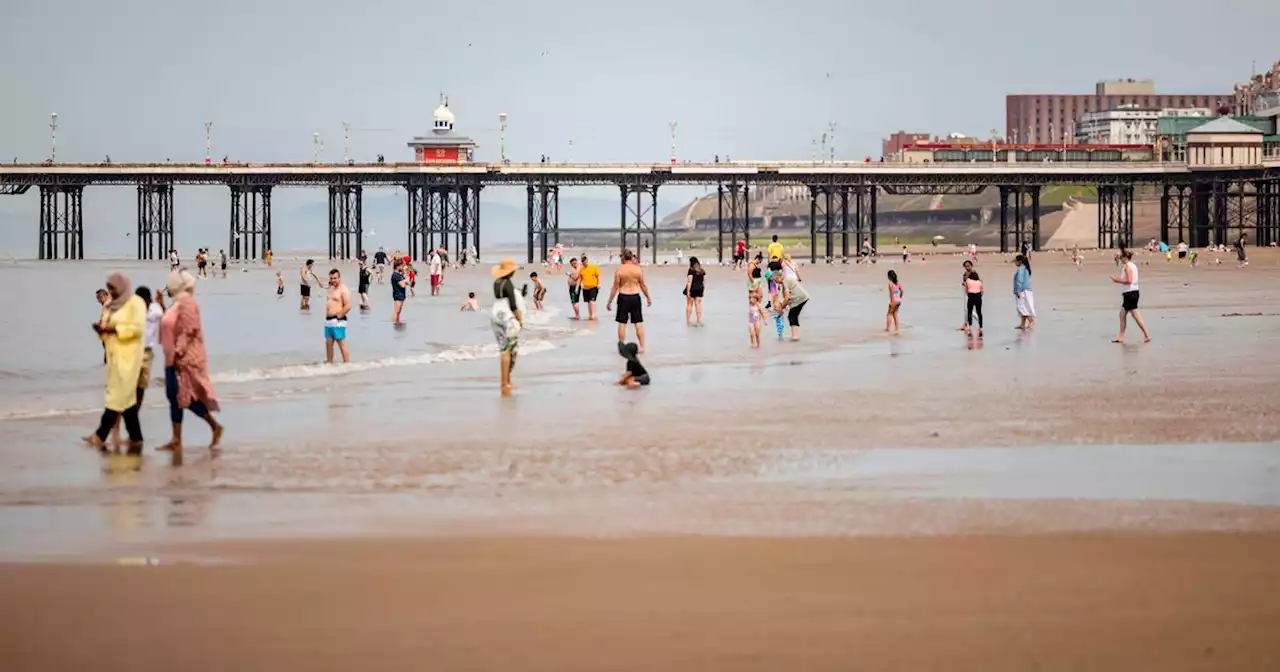 Blackpool beachgoers warned after sewage and pollution alerts issued