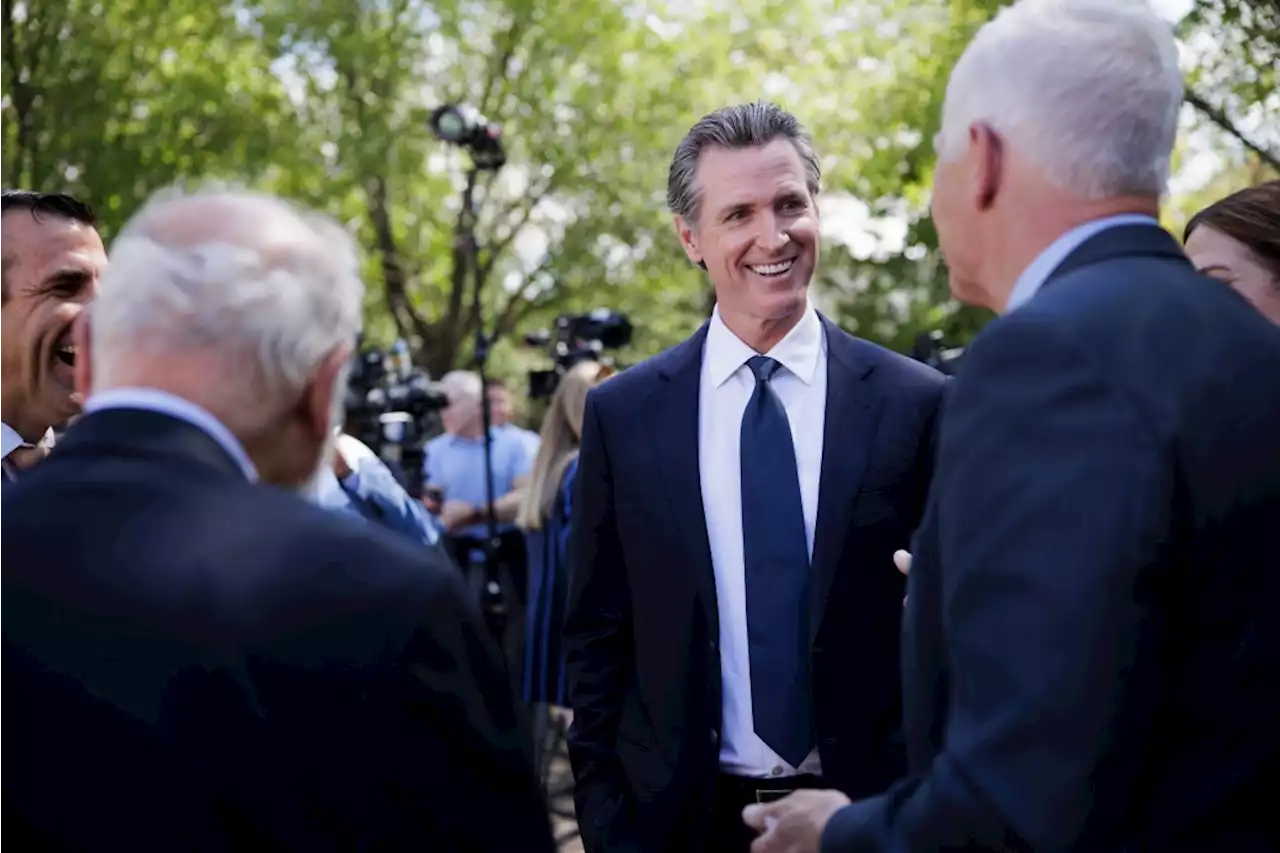 Newsom signs mental health care overhaul. Will it make a dent in homelessness crisis?