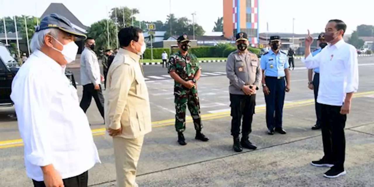 Prabowo Dampingi Jokowi Tinjau Proyek Infrastruktur di Maluku | merdeka.com