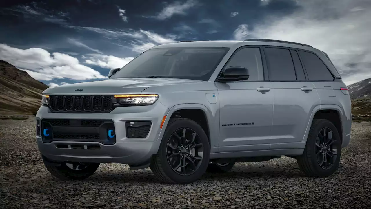 2023 Jeep Grand Cherokee 4xe 30th Anniversary Edition Celebrates Without Breaking a Window