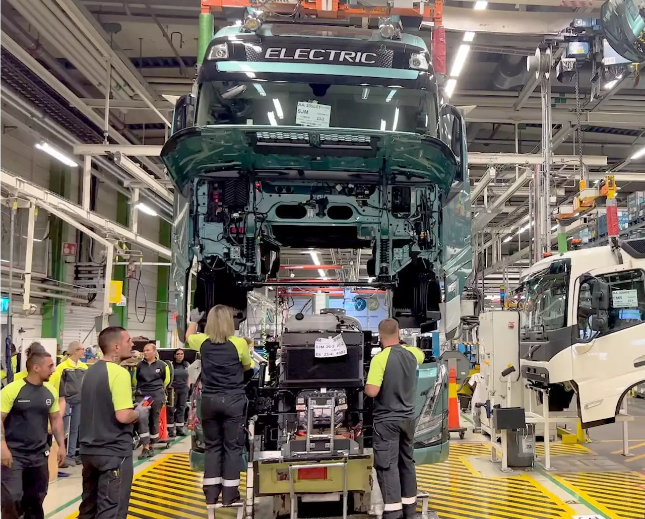 Volvo Starts Series Production of Heavy-Duty Electric Trucks, Targets 50% of Sales by 2030