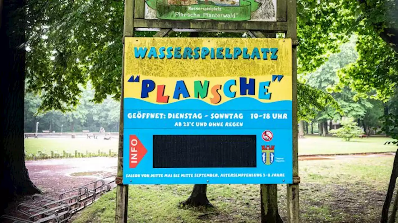 'Oben ohne' auf Wasserspielplatz: Gericht weist Entschädigungsklage ab