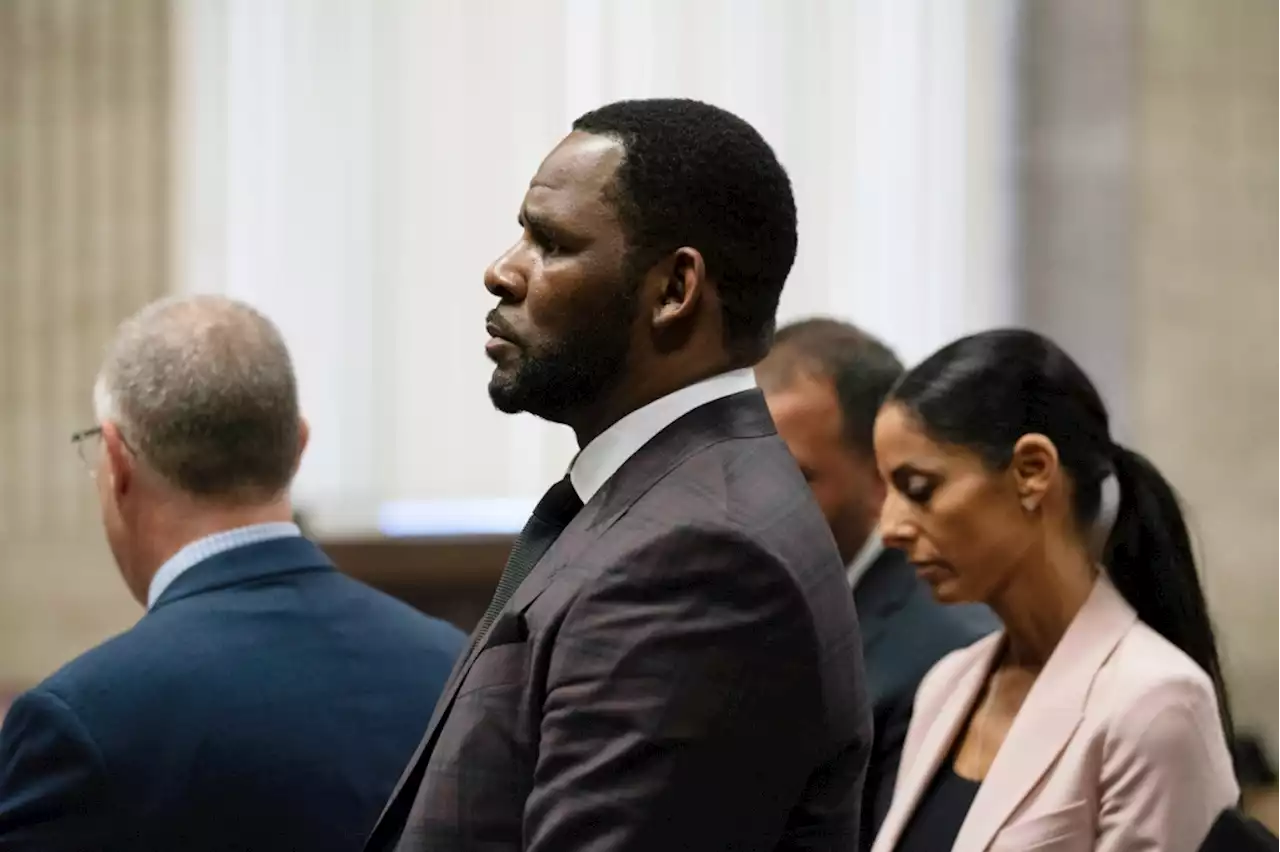 R. Kelly Jury Begins Deliberations Following Closing Argument from Star's Attorney