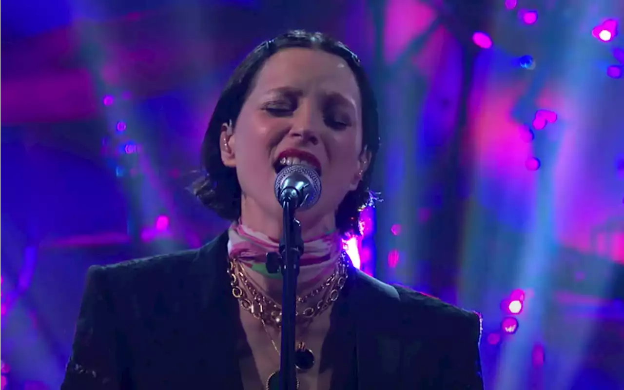 St. Vincent Shows Off Her Guitar Skills With 'Down' on 'Colbert'