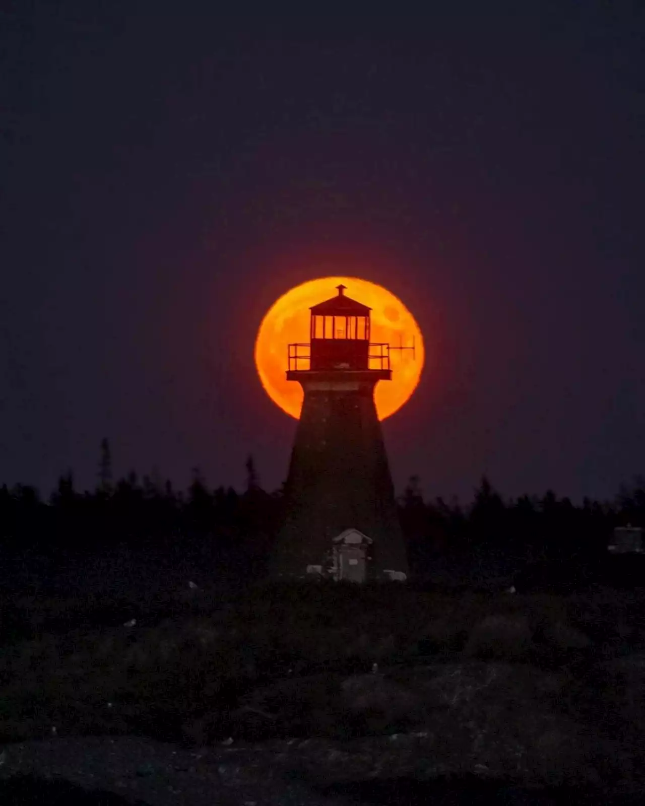 WEATHER PHOTO: The rise of the harvest moon in Westport, N.S. | SaltWire