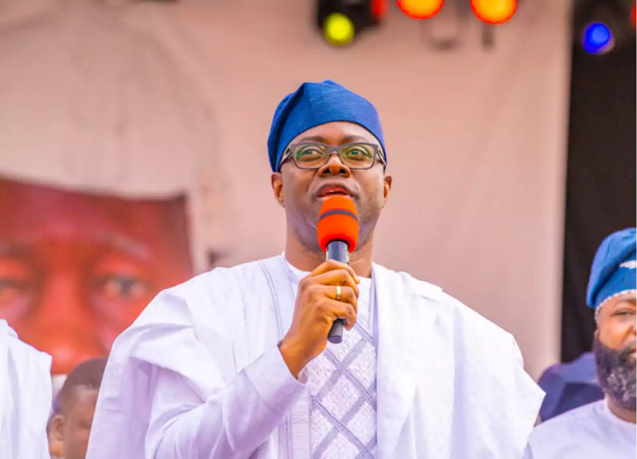 Makinde demands Ayu's resignation as PDP chairman