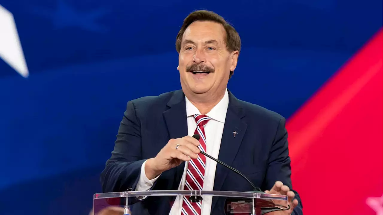 Mike Lindell: Feds Seized My Cellphone at Hardee’s