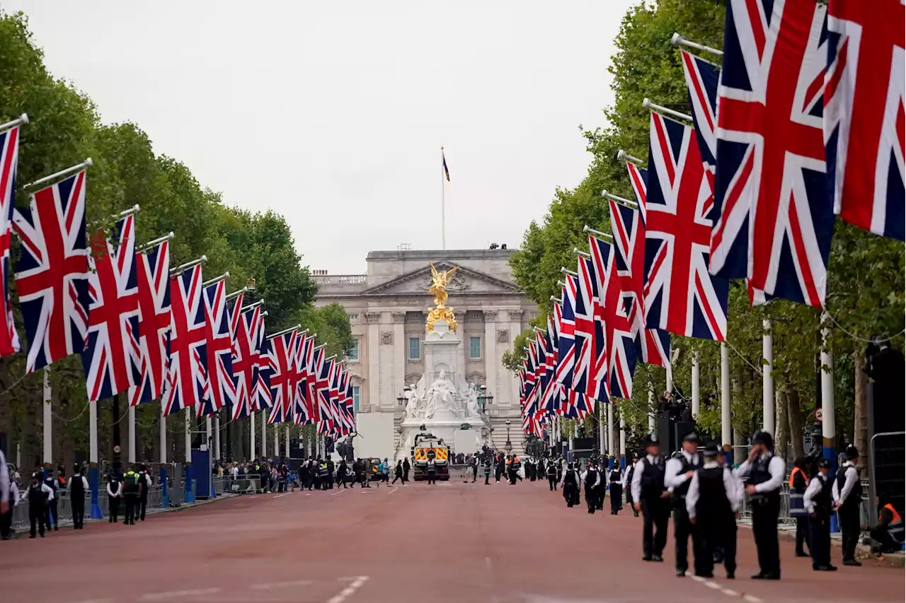 Why the Queen's procession leaves at 2.22pm and the biblical significance of the time