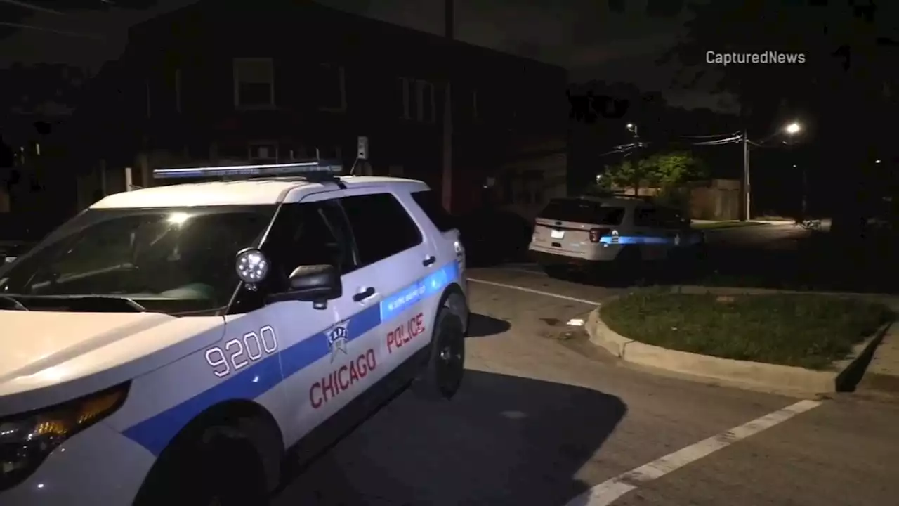 Chicago shooting: 2 boys shot just minutes apart in South Side homes, CPD says