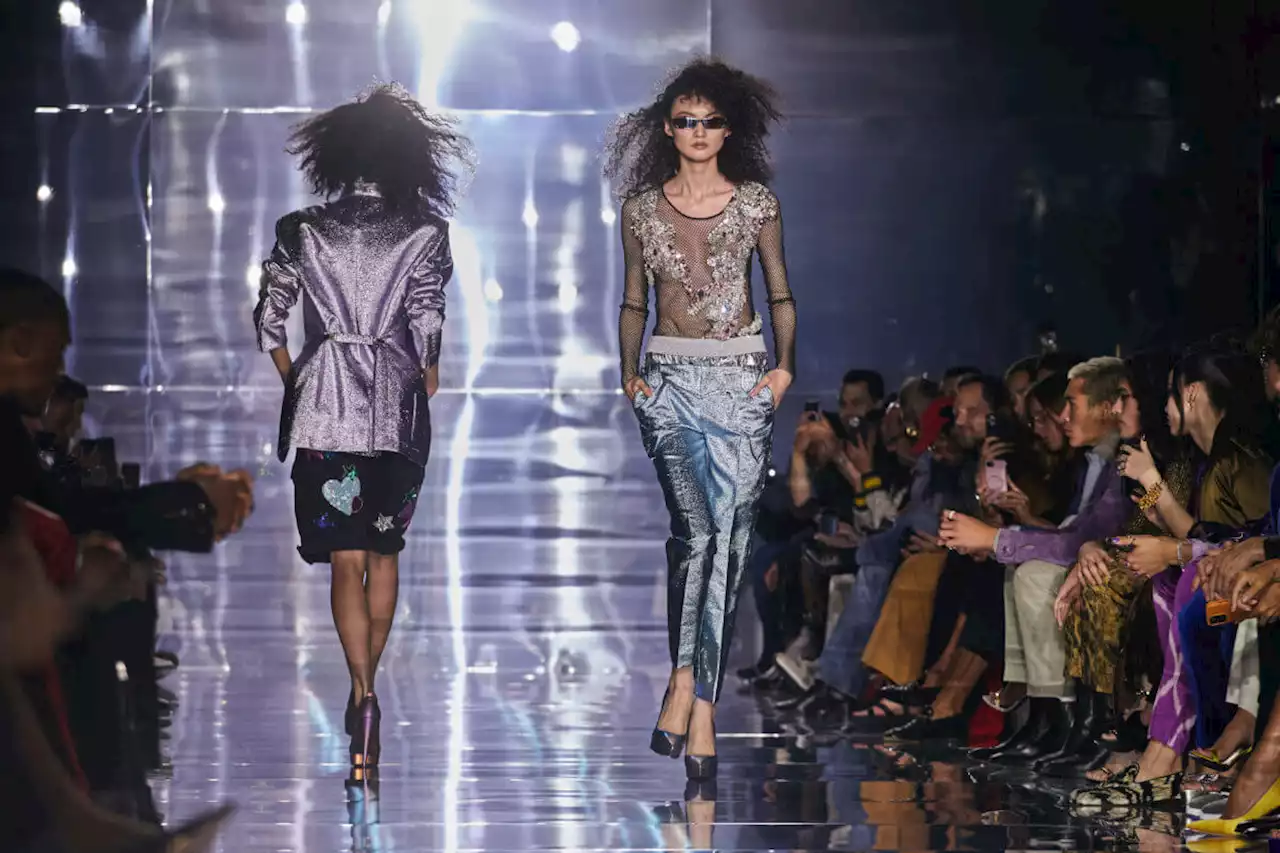 Tom Ford closes Fashion Week with big hair, miles of sparkle | amNewYork