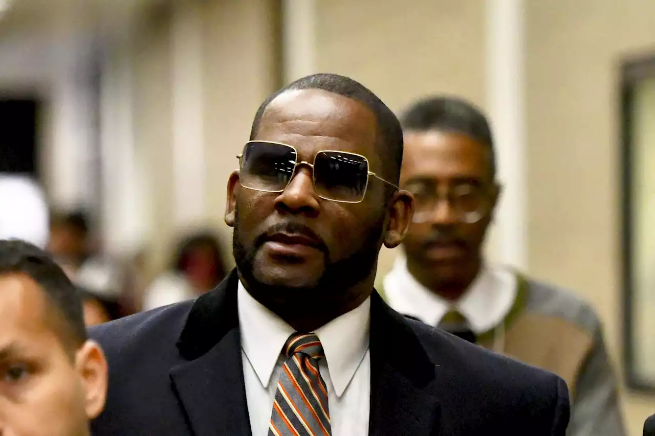 Prosecutor: R. Kelly jurors reach a verdict; to be read soon