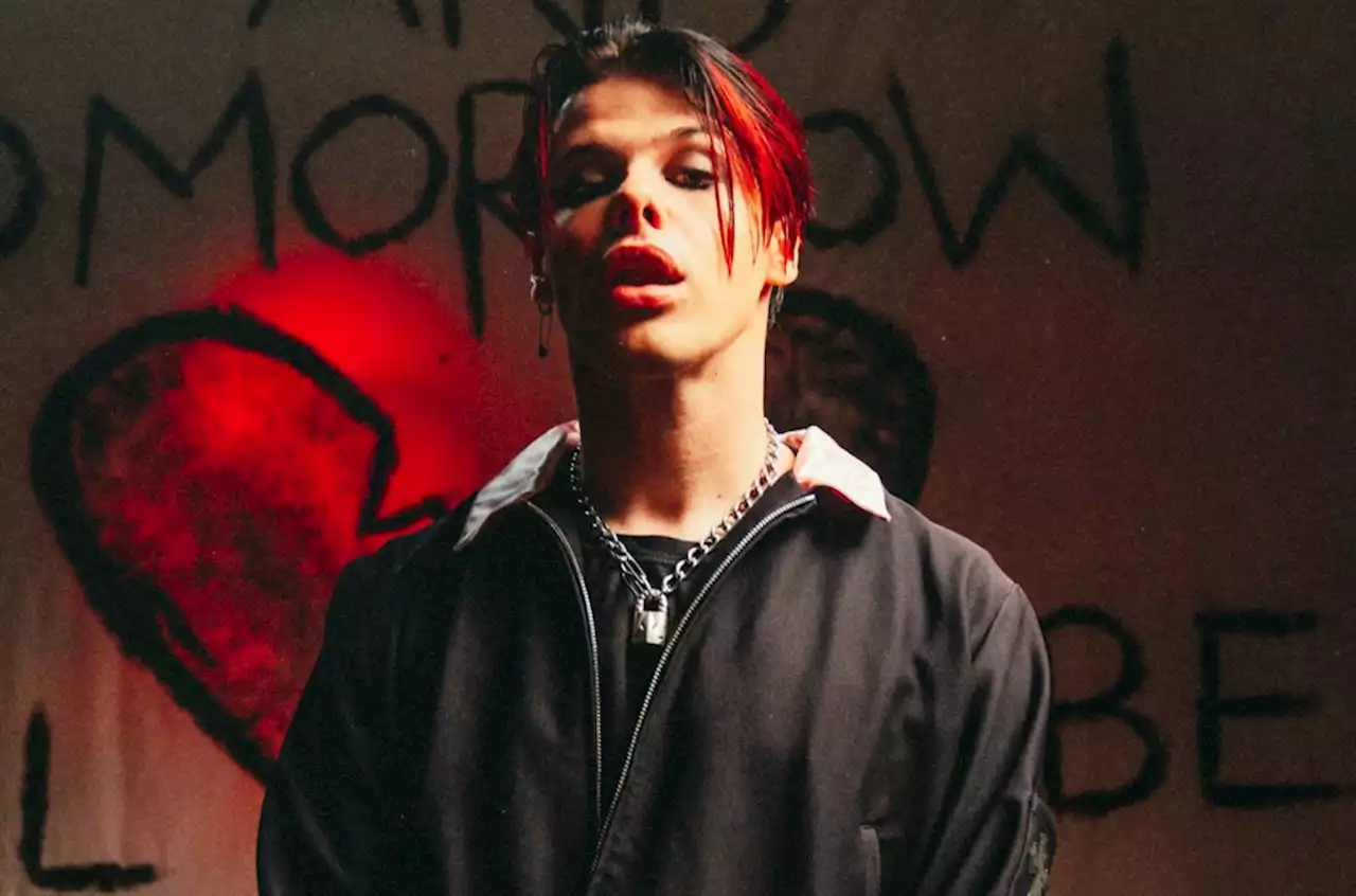 YUNGBLUD Scores First Top 10 on Billboard’s Album Sales Chart