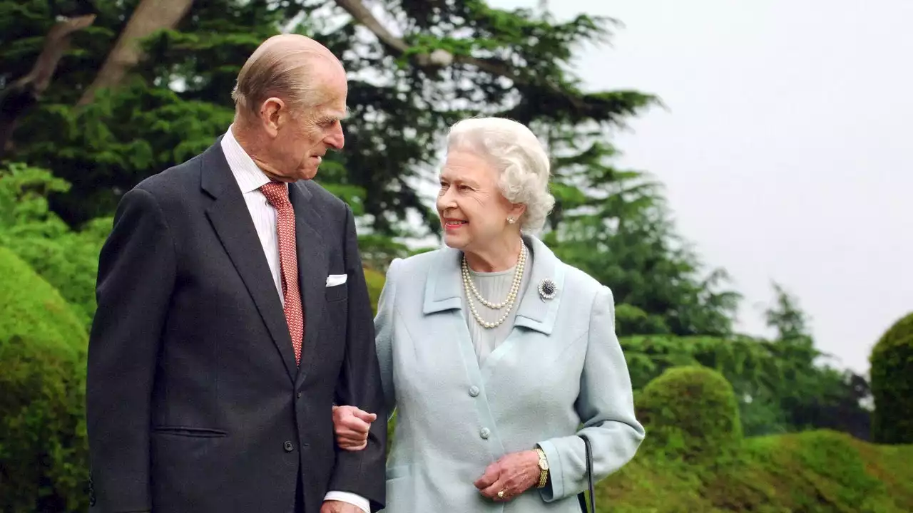 Queen Elizabeth II Will Be Buried With The Duke Of Edinburgh